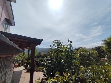 Villa Singola con 1.000 mq di Spazio Esterno