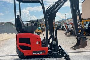 Case MACCHINE MOVIMENTO TERRA OTTIMI PREZZI DI MER