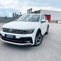 Volkswagen Tiguan R-Line 2.0TDI 4 motion