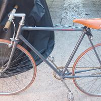 Bicicletta Bianchi da corsa d'epoca 