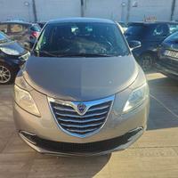 LANCIA YPSILON 1.3 95CV PLATINO INTERNI IN PELLE