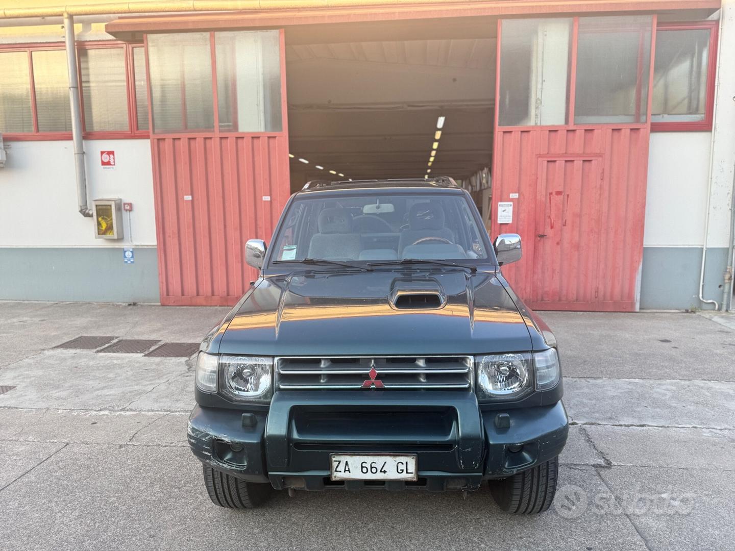 Mitsubishi Pajero 1998 photo 2