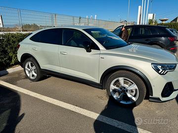 Audi Q3 sportback S-Line 2.0 TDI 200 CV Quattro S