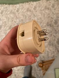 Adattatore/deviatore telefono fisso