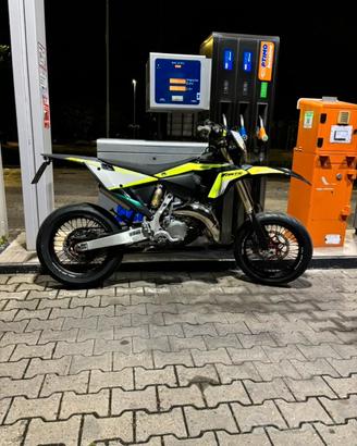 Fantic xe 125 2024