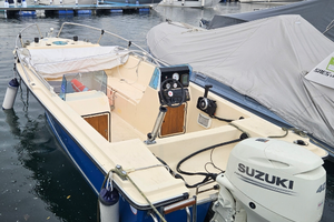 Scafo+motore 6 metri