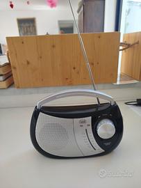 radio transistor Trevi RA 764