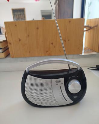 radio transistor Trevi RA 764
