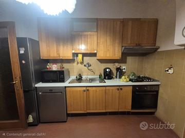 Cucina in legno di frassino