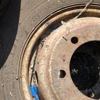 Pneumatici gomme per autocarro misura 225 75 R16C