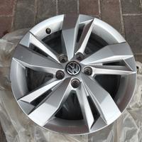 Cerchi in lega Volkswagen Polo R15 5 fori