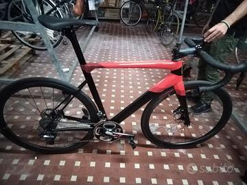 Bici corsa in Carbonio gruppo shimano ultegra
