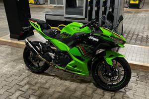 Kawasaki Ninja 400
