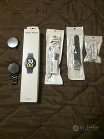 Samsung Galaxy Watch 5 44mm Wi-Fi + cinturini