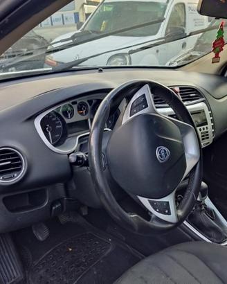 Cruscotto LANCIA DELTA del 2013