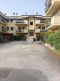 2 LOCALI A VENAFRO