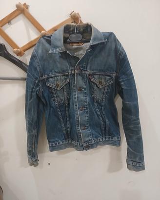 giubbino levi's