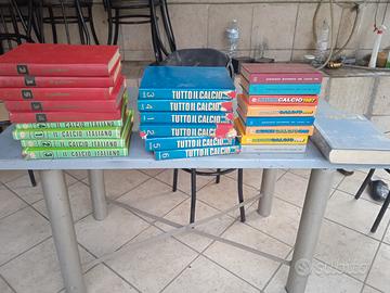 tre enciclopedie del calcio e 8 almanacchi 