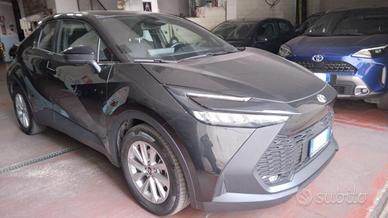 C-HR '2024 1.8 hev Active fwd e-cvt 12700 KM