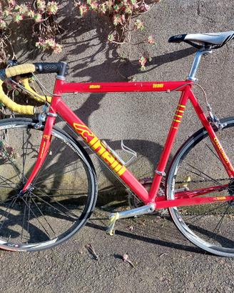 bicicletta da corsa marca Cinelli 