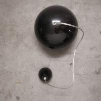 2 lampade nere pendenti