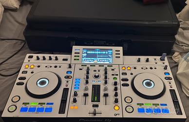Consolle Pioneer xdj-rx e flightcase rigido UDG