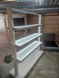 Scaffalatura/Espositore retroilluminato a LED i