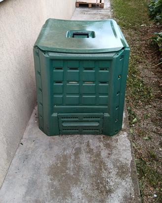 Compostiera da giardino 