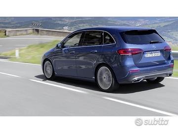 Ricambi per mercedes classe B nuovo