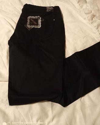 Jeans nuovi mai usati