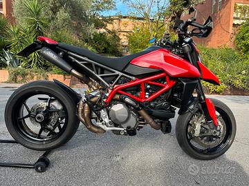 Ducati Hypermotard 950