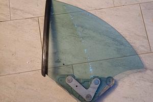 Vetro posteriore sinistro new Beetle Cabrio 