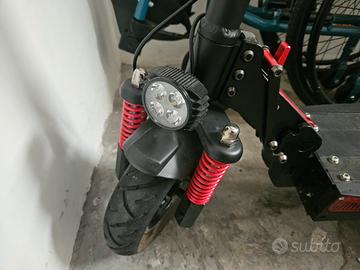 Monopattino elettrico lewis