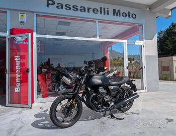 Moto Guzzi V7 Stone - 2023