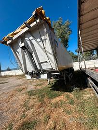 Semirimorchio Menci 42 MC