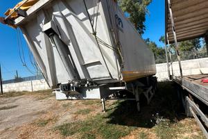 Semirimorchio Menci 42 MC