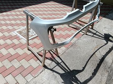 paraurti up ,nuovo verniciato colore bianco