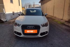 AUDI A1 BENZ/GPL