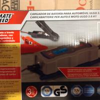 Caricabatteria smart universale