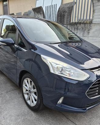 B-Max 1.5 TDCi 75 CV Business Titanium (55 kw)