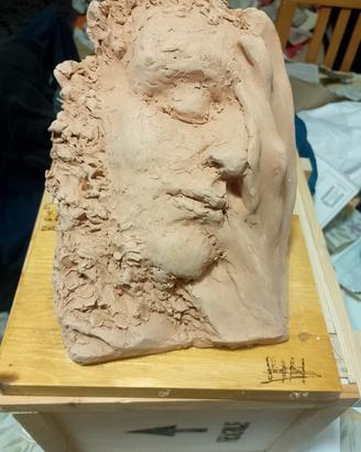 scultura in terracotta  la console