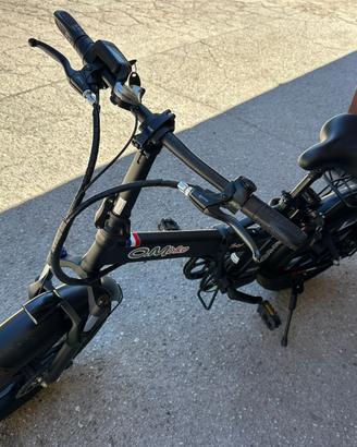 Bicicletta elettrica Om Bike 750W