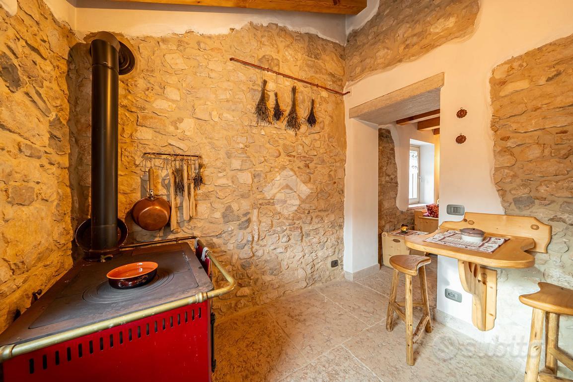 RUSTICO A ERBEZZO - Vista 4