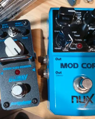 Pedale per chitarra Nux Mod Core