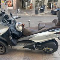 Piaggio MP3 300 - 2015