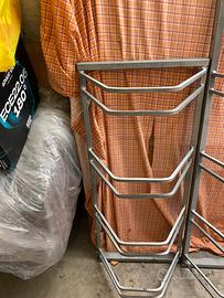 N.2 portabici da terra