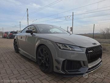AUDI TTRS ICONIC EDITION