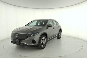 MERCEDES-BENZ EQA 300 4MATIC