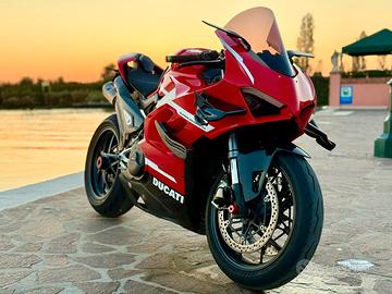Ducati Panigale V4 - 2019 SUPERLEGGERA