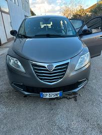 Lancia y 13 multijet